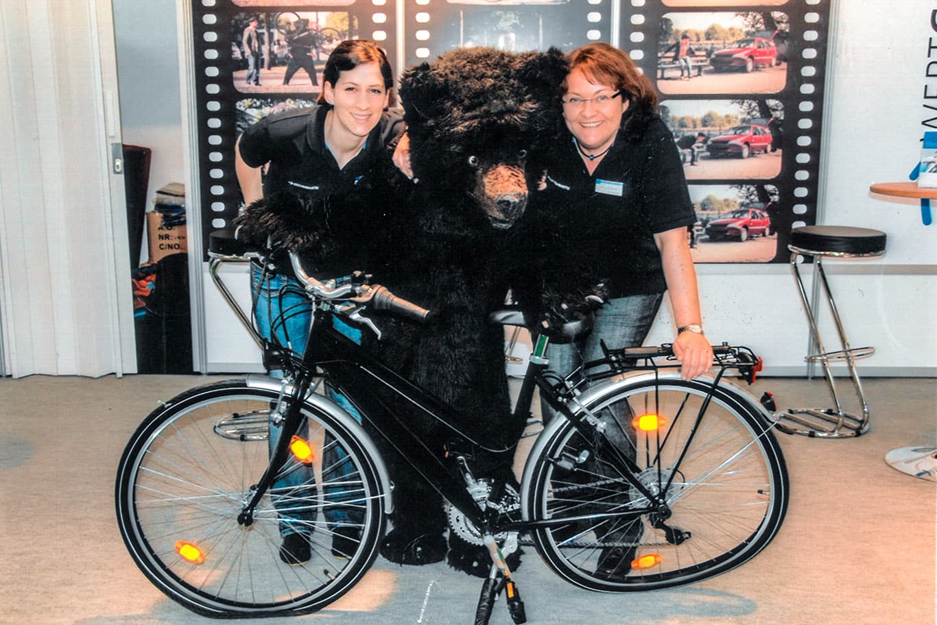 Die legendäre Fahrradmesse in München mit unserem coolen WERTGARANTIE Bären