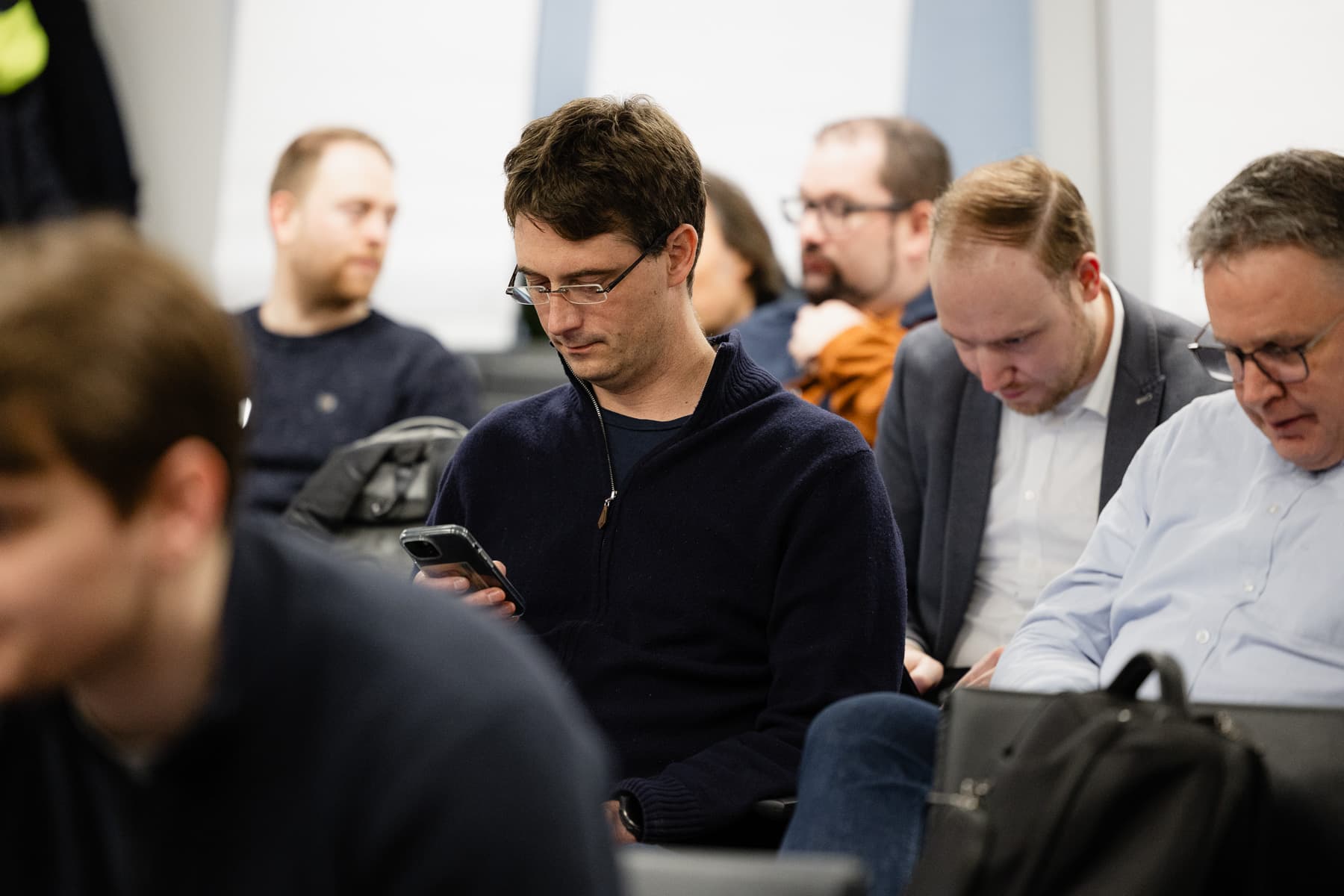 KI-Workshop Teilnehmer im Tagungszentrum