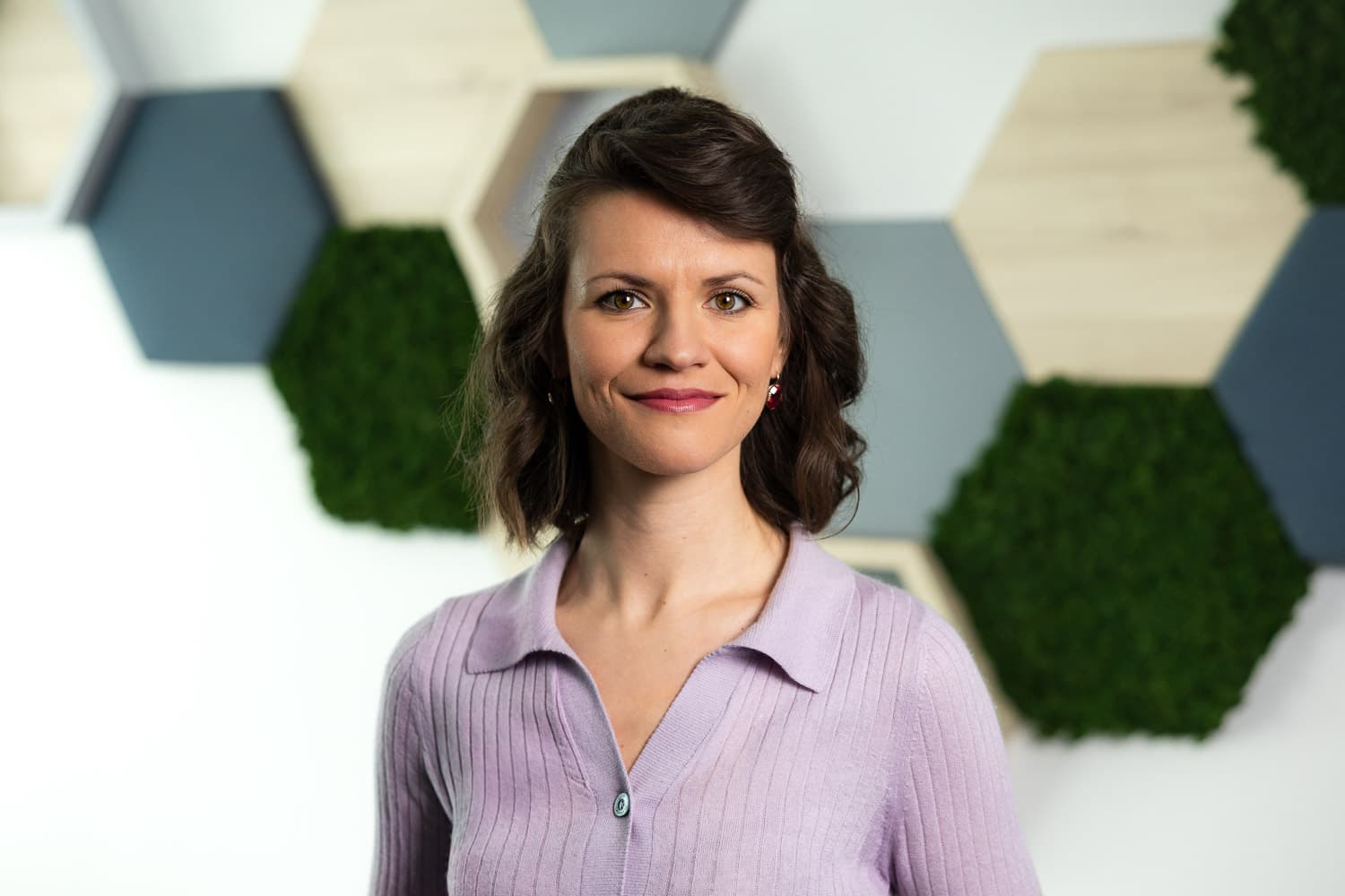 Portraitbild einer Frau als Berufserfahrene